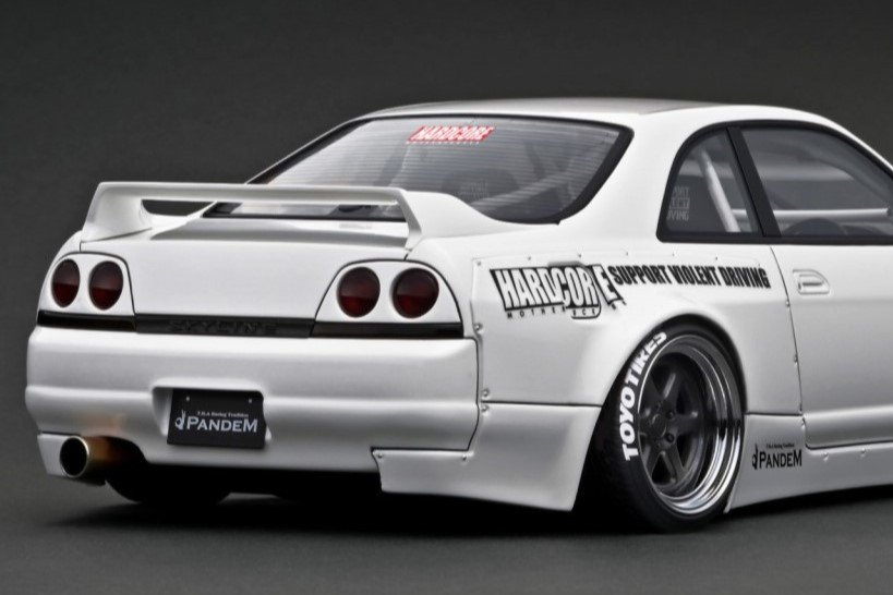 IG3029 1/18 PANDEM GT-R (BCNR33) White - ig-model