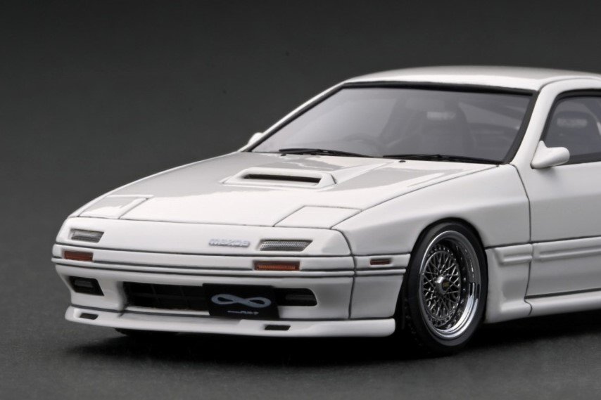 IG2943 1/43 Mazda Savanna RX-7 Infini (FC3S) White - ig-model