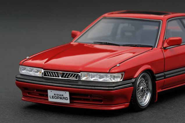 蔵出しモデル】＊IG0410 1/43 Nissan Leopard 2.0 XS (F31) Red - ig-model