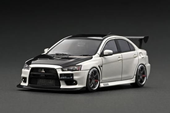 IG2567 1/43 Mitsubishi Lancer Evolution X (CZ4A) Pearl White - ig 