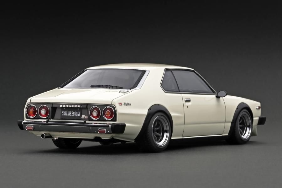 WEB限定】IG3233 1/18 Nissan Skyline 2000 GT-ES (C210) White With