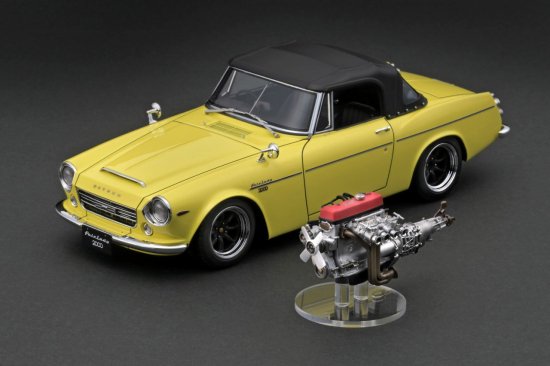 限定生産】 IG2714 1/18 DATSUN Fairlady 2000 (SR311) Yellow With Engine - ig-model