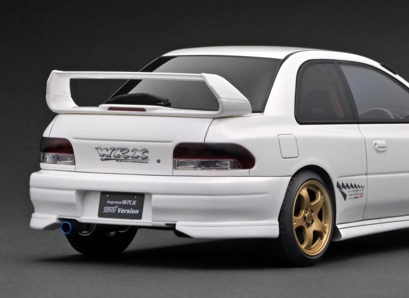 IG3553 1/18 SUBARU Impreza WRX Type R STi Version V (GC8) White