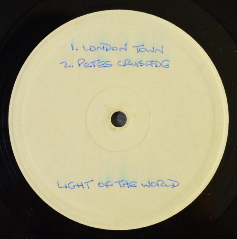 LIGHT OF THE WORLD ‎/ LONDON TOWN / PETE'S CRUSADE / A NEW SOFT SONG (12