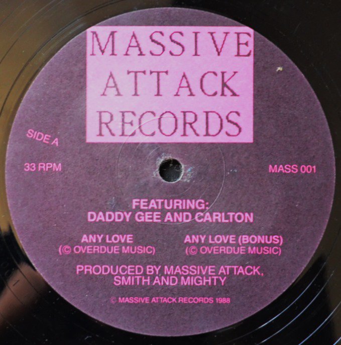 MASSIVE ATTACK FEATURING DADDY GEE AND CARLTON / ANY LOVE (12