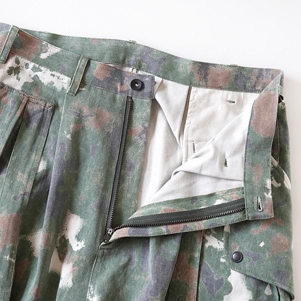 パンツ Gurank Cargo pants camouflage Gurank - Cargo pants camouflage - BLUE NEON