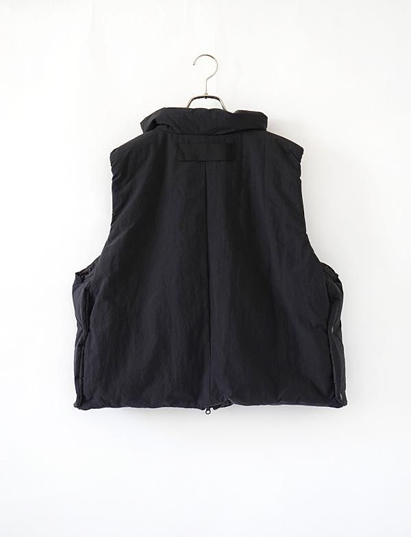 Gurank - Padded vest - BLUE NEON