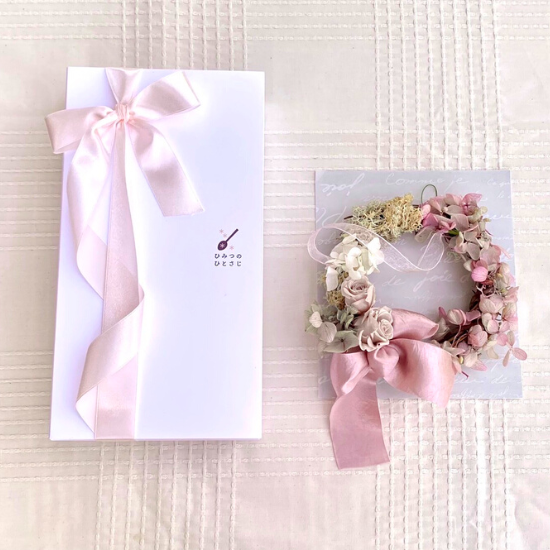 Mother's Day ギフトセレクション＆プリザーブドフラワーのリースのセット＊Gift selection & flower arrangement wreath pour maman＊