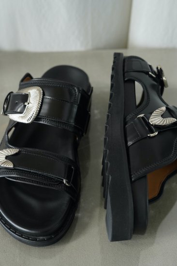 SHARK SOLE METAL SANDALS - IDIOME | ONLINE SHOP 熊本のセレクトショップ