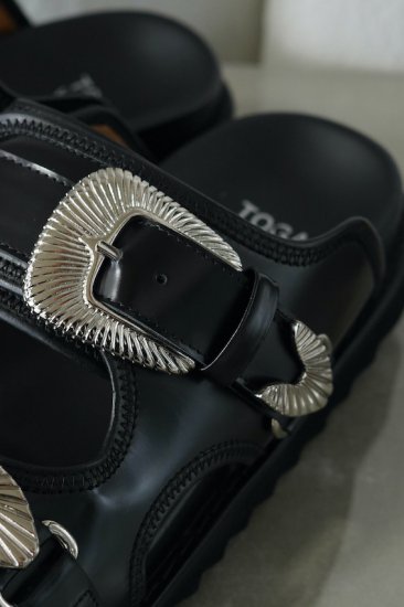 SHARK SOLE METAL SANDALS - IDIOME | ONLINE SHOP 熊本のセレクトショップ