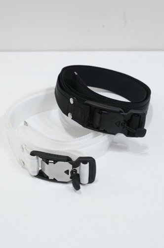 Magnet-Buckle Long Belt<img class='new_mark_img2' src='https://img.shop-pro.jp/img/new/icons14.gif' style='border:none;display:inline;margin:0px;padding:0px;width:auto;' />