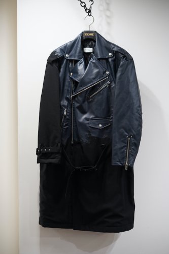 TRENCH COAT×RIDERS JACKET<img class='new_mark_img2' src='https://img.shop-pro.jp/img/new/icons14.gif' style='border:none;display:inline;margin:0px;padding:0px;width:auto;' />
