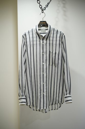 Button-down Shirts<img class='new_mark_img2' src='https://img.shop-pro.jp/img/new/icons14.gif' style='border:none;display:inline;margin:0px;padding:0px;width:auto;' />
