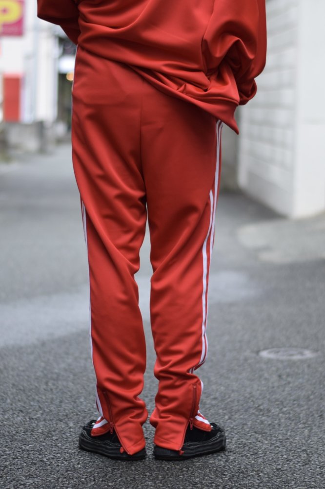 INVISIBLE TRACK PANTS red - IDIOME | ONLINE SHOP 熊本のセレクトショップ
