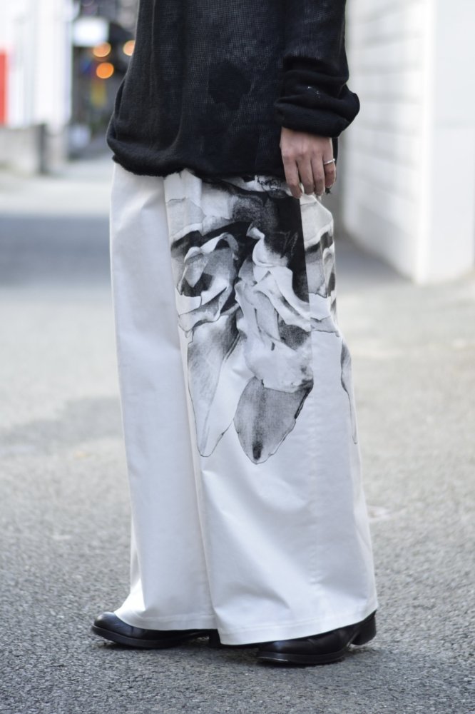 PIGMENT FLOWER WIDE TROUSERS white - IDIOME | ONLINE SHOP 熊本のセレクトショップ