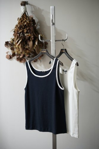TANK TOP<img class='new_mark_img2' src='https://img.shop-pro.jp/img/new/icons14.gif' style='border:none;display:inline;margin:0px;padding:0px;width:auto;' />