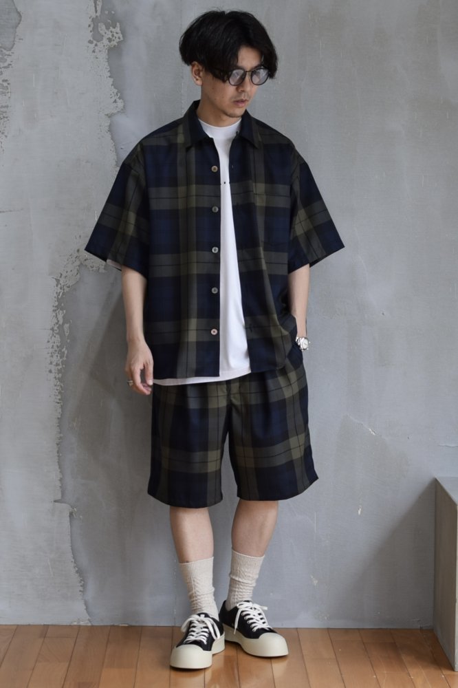 Wide Silhouette Short Trousers - IDIOME | ONLINE SHOP 熊本のセレクトショップ