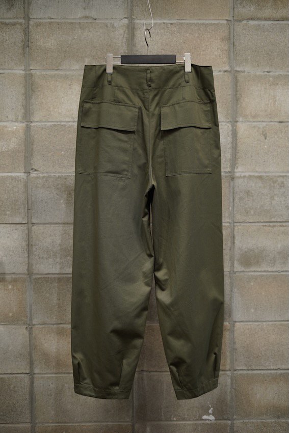 VOLUME PANTS WITH LINEN MIX BELT olive - IDIOME | ONLINE SHOP 熊本