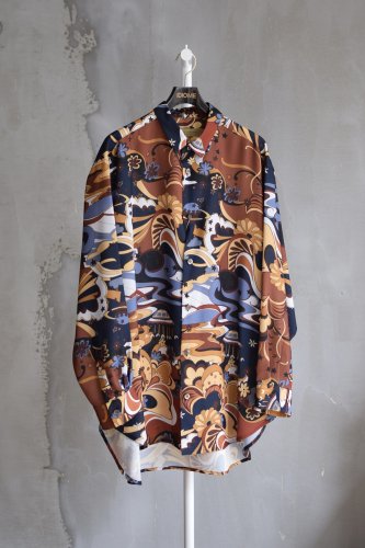 Cosmic Pattern Crepe de chine Baggy Shirt<img class='new_mark_img2' src='https://img.shop-pro.jp/img/new/icons14.gif' style='border:none;display:inline;margin:0px;padding:0px;width:auto;' />