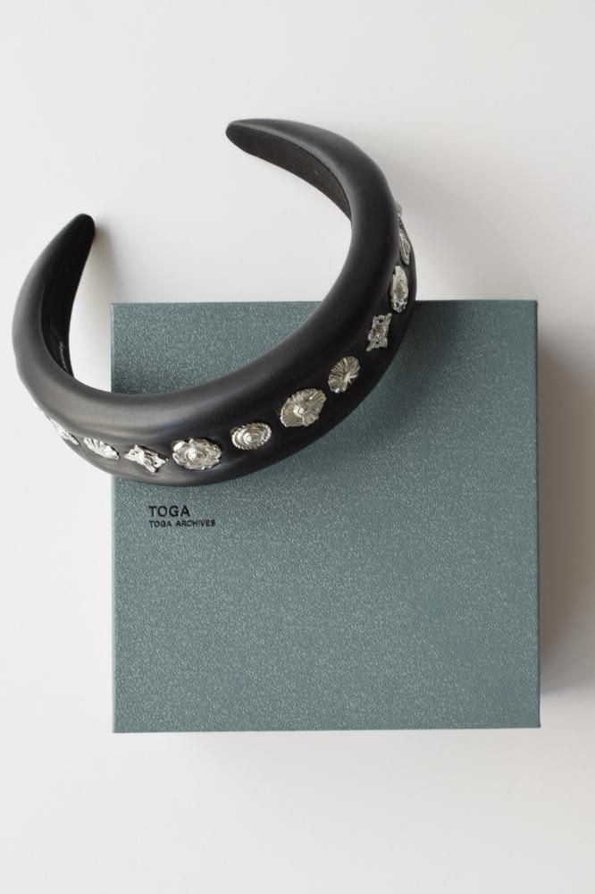 TOGA ARCHIVES LEATHER HEADBAND 2 カチューシャ-