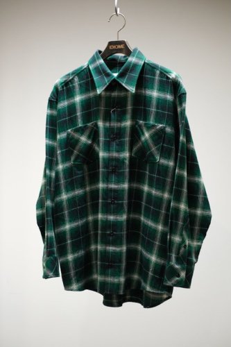 Standard shirt green<img class='new_mark_img2' src='https://img.shop-pro.jp/img/new/icons14.gif' style='border:none;display:inline;margin:0px;padding:0px;width:auto;' />