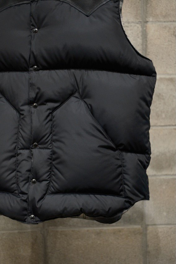 RMFC DOWN VEST W/EMB’D - IDIOME | ONLINE SHOP 熊本のセレクトショップ