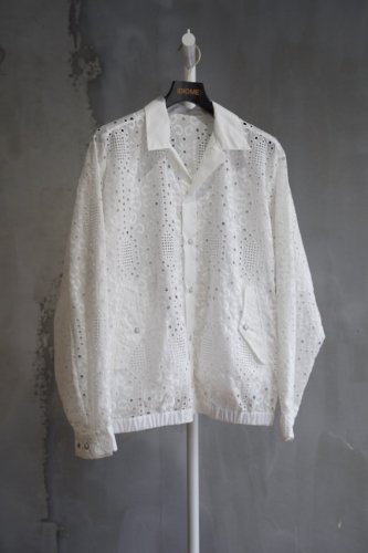 Lace blouson<img class='new_mark_img2' src='https://img.shop-pro.jp/img/new/icons14.gif' style='border:none;display:inline;margin:0px;padding:0px;width:auto;' />