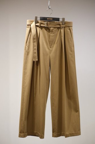 BELTED BUGGY TROUSERS<img class='new_mark_img2' src='https://img.shop-pro.jp/img/new/icons14.gif' style='border:none;display:inline;margin:0px;padding:0px;width:auto;' />