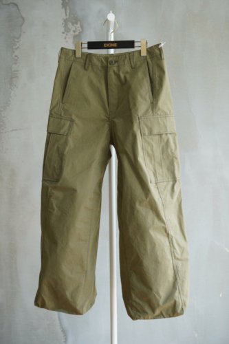 ROBOT LEGS CARGO PANTS<img class='new_mark_img2' src='https://img.shop-pro.jp/img/new/icons14.gif' style='border:none;display:inline;margin:0px;padding:0px;width:auto;' />