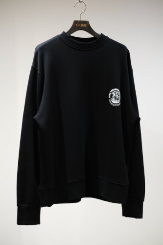APOLLO CREWNECK<img class='new_mark_img2' src='https://img.shop-pro.jp/img/new/icons14.gif' style='border:none;display:inline;margin:0px;padding:0px;width:auto;' />