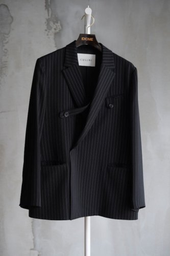 Stripe Double Cloth Tailored Jacket<img class='new_mark_img2' src='https://img.shop-pro.jp/img/new/icons14.gif' style='border:none;display:inline;margin:0px;padding:0px;width:auto;' />