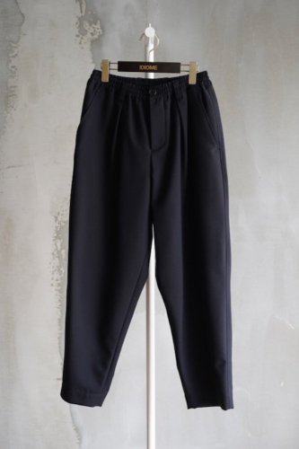 TROPICAL WOOL TROUSERS<img class='new_mark_img2' src='https://img.shop-pro.jp/img/new/icons14.gif' style='border:none;display:inline;margin:0px;padding:0px;width:auto;' />