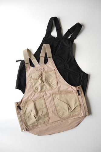 W.M.B.C. x Grip Swany APRON VEST<img class='new_mark_img2' src='https://img.shop-pro.jp/img/new/icons14.gif' style='border:none;display:inline;margin:0px;padding:0px;width:auto;' />