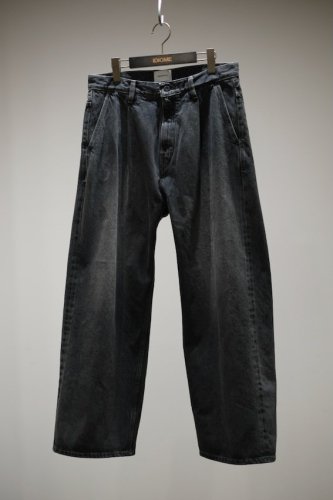 Selvedge wide jeans-Vintage wash bk<img class='new_mark_img2' src='https://img.shop-pro.jp/img/new/icons14.gif' style='border:none;display:inline;margin:0px;padding:0px;width:auto;' />