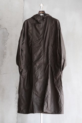 NYLON PARKA<img class='new_mark_img2' src='https://img.shop-pro.jp/img/new/icons14.gif' style='border:none;display:inline;margin:0px;padding:0px;width:auto;' />