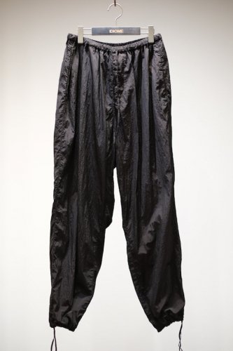 HAND DYED NYLON OVER PANTS<img class='new_mark_img2' src='https://img.shop-pro.jp/img/new/icons14.gif' style='border:none;display:inline;margin:0px;padding:0px;width:auto;' />