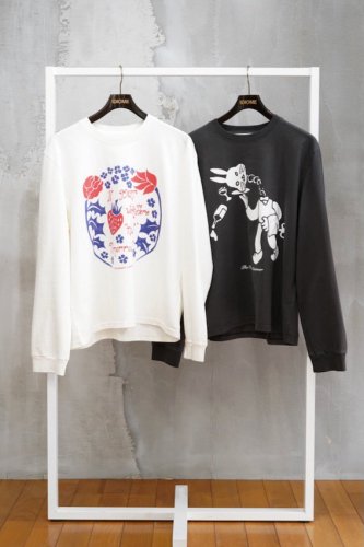 TOUR LONGSLEEVE<img class='new_mark_img2' src='https://img.shop-pro.jp/img/new/icons14.gif' style='border:none;display:inline;margin:0px;padding:0px;width:auto;' />