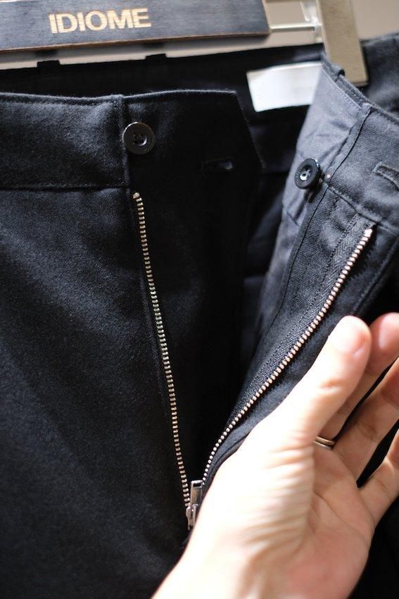 HEM STRAP TAPERD PANTS - IDIOME | ONLINE SHOP 熊本のセレクト