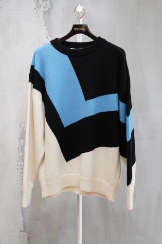 diagonal line multi color pullover knit<img class='new_mark_img2' src='https://img.shop-pro.jp/img/new/icons14.gif' style='border:none;display:inline;margin:0px;padding:0px;width:auto;' />