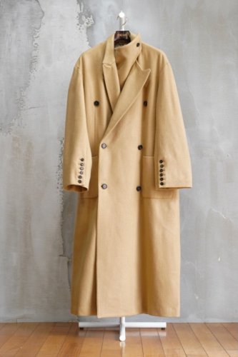 BAT COLLAR OVER COAT<img class='new_mark_img2' src='https://img.shop-pro.jp/img/new/icons14.gif' style='border:none;display:inline;margin:0px;padding:0px;width:auto;' />