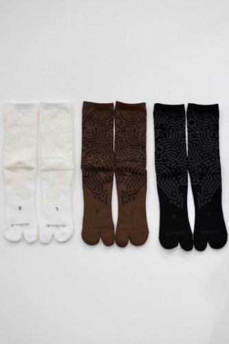 Reaction Diffusion Socks<img class='new_mark_img2' src='https://img.shop-pro.jp/img/new/icons14.gif' style='border:none;display:inline;margin:0px;padding:0px;width:auto;' />