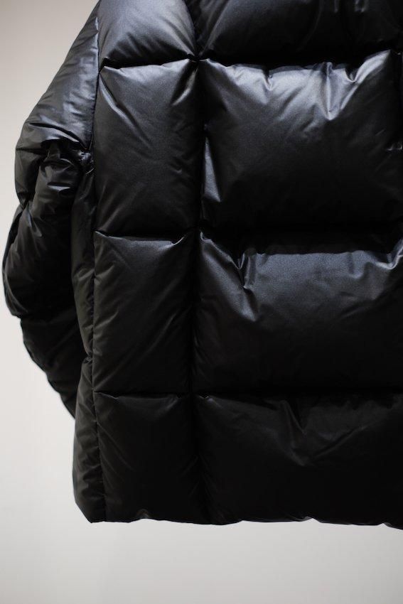 Three-Dimensional Down Jacket - IDIOME | ONLINE SHOP 熊本の
