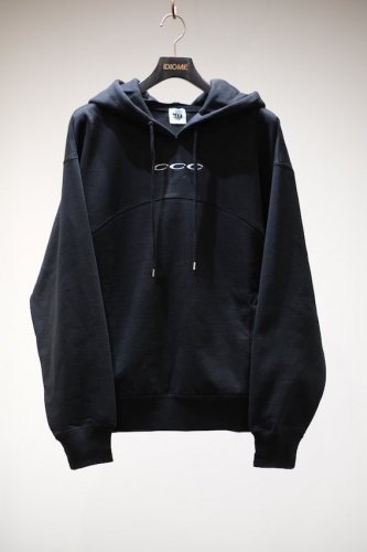 SWITCHING COTTON HOODIE<img class='new_mark_img2' src='https://img.shop-pro.jp/img/new/icons14.gif' style='border:none;display:inline;margin:0px;padding:0px;width:auto;' />