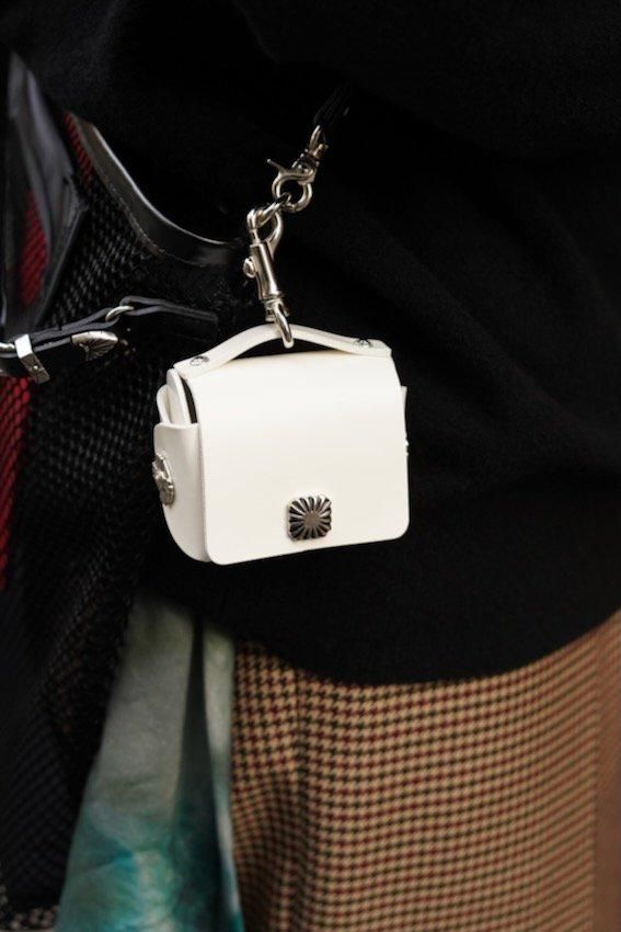 わ*)様 TOGA TOO Leather earphone case TOGA TOO Leather Earphone Case | MOODY ORANGES