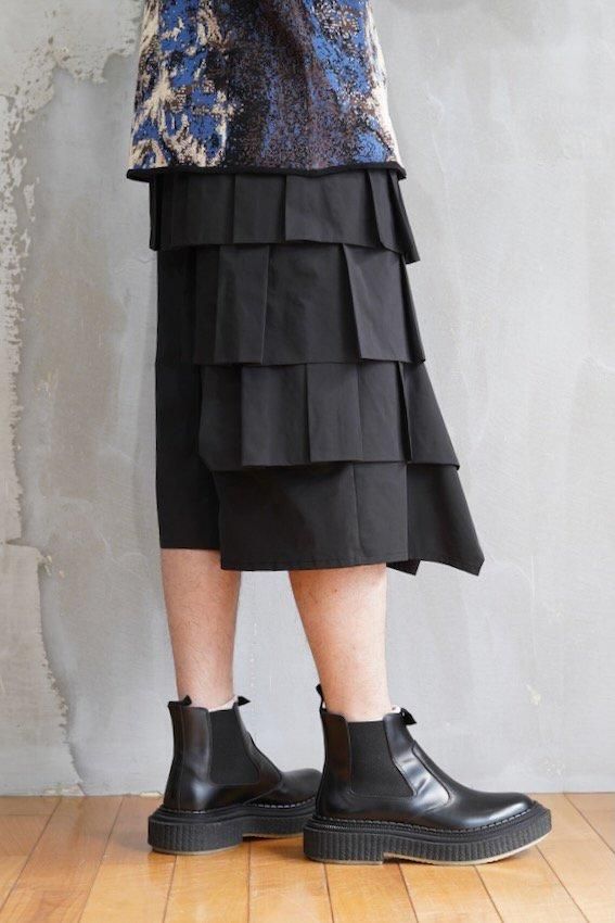 TAAKK(ターク) FRILL SHORTS | Taking a lesson from the past