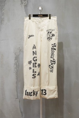 MASU X VERDY M.B.C. MEMORIAL PANTS
<img class='new_mark_img2' src='https://img.shop-pro.jp/img/new/icons14.gif' style='border:none;display:inline;margin:0px;padding:0px;width:auto;' />