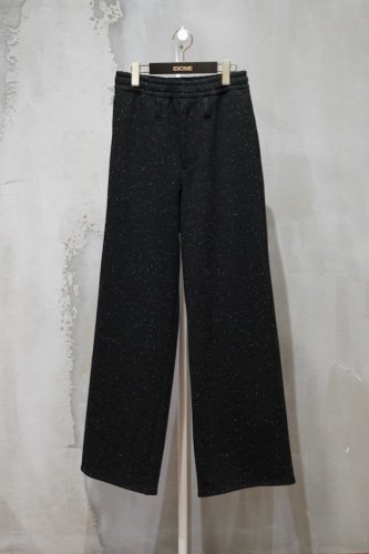 WIDE SWEAT PANTS<img class='new_mark_img2' src='https://img.shop-pro.jp/img/new/icons14.gif' style='border:none;display:inline;margin:0px;padding:0px;width:auto;' />