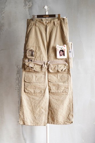 OSHI-KATSU POCKET PANTS<img class='new_mark_img2' src='https://img.shop-pro.jp/img/new/icons14.gif' style='border:none;display:inline;margin:0px;padding:0px;width:auto;' />