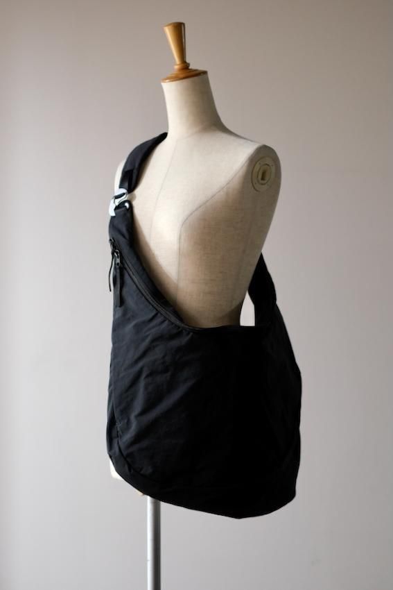 Helicoid Sling Bag - IDIOME | ONLINE SHOP 熊本のセレクトショップ