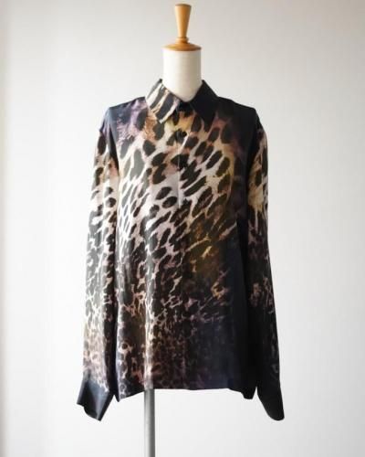 SILK SHIRTS<img class='new_mark_img2' src='https://img.shop-pro.jp/img/new/icons14.gif' style='border:none;display:inline;margin:0px;padding:0px;width:auto;' />